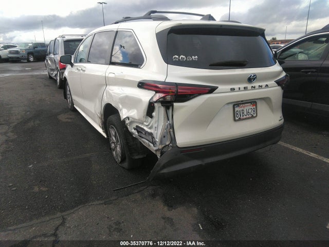 2021 Toyota Sienna, VIN: 5TDJRKEC6MS014805