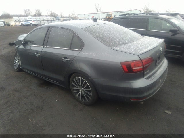 3VWD17AJ0HM301629 Volkswagen Jetta 1.8t Sport