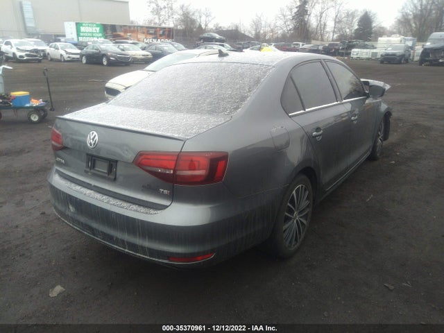 3VWD17AJ0HM301629 Volkswagen Jetta 1.8t Sport