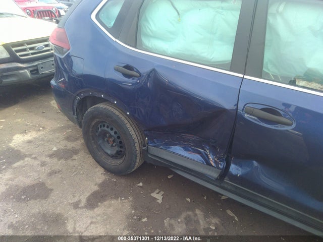 2018 NISSAN ROGUE S VIN: 5N1AT2MV1JC728385