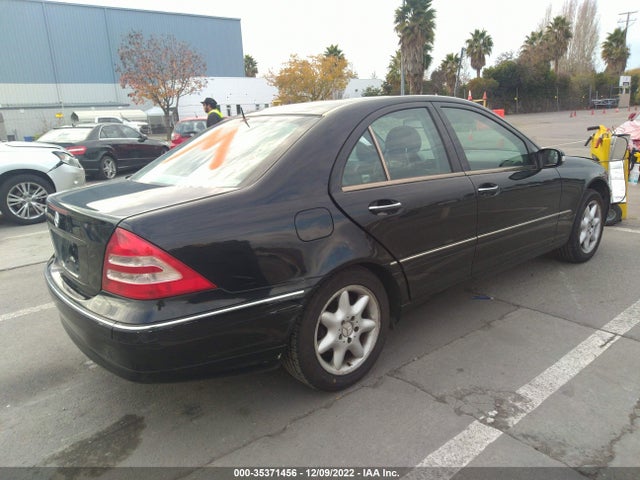 2002 MERCEDES-BENZ C CLASS VIN: WDBRF61J22F180127