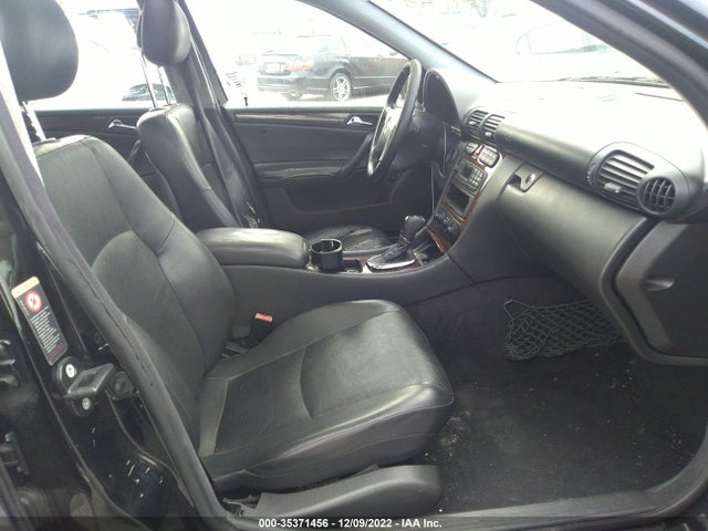 2002 MERCEDES-BENZ C CLASS VIN: WDBRF61J22F180127