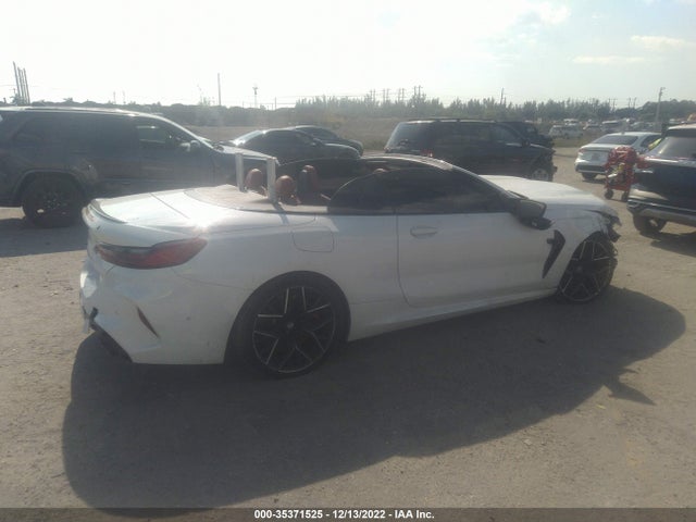2022 BMW M8, VIN: WBSDZ0C07NCH70233