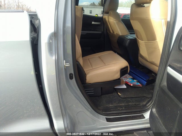 2018 Toyota Tundra, VIN: 5TFUY5F11JX758350