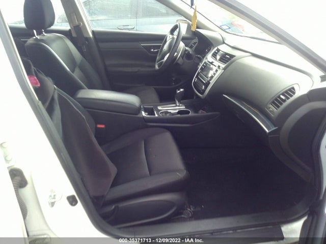 2018 Nissan Altima, VIN: 1N4AL3AP5JC225805