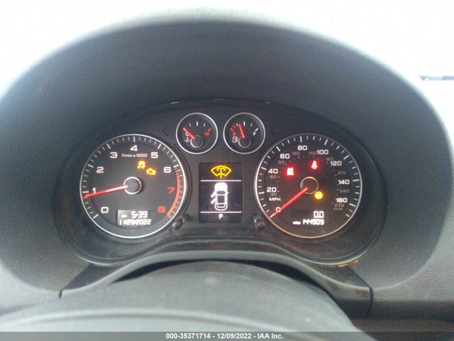 Audi A3 2.0t Premium Plus 2010 WAUKEAFM8AA042242 Image 8