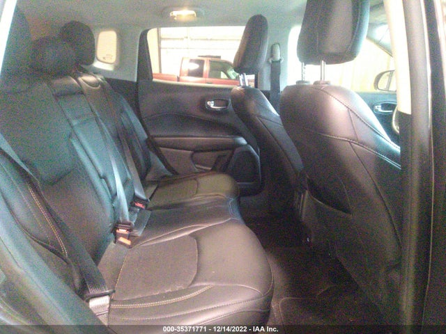 2018 Jeep Compass, VIN: 3C4NJCBBXJT241068