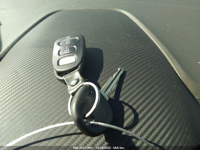 2019 HYUNDAI ELANTRA SEL VIN: 5NPD84LF8KH431094