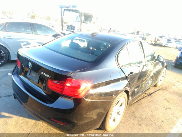 2012 BMW 3 SERIES 328I VIN: WBA3A5G5XCNP17132