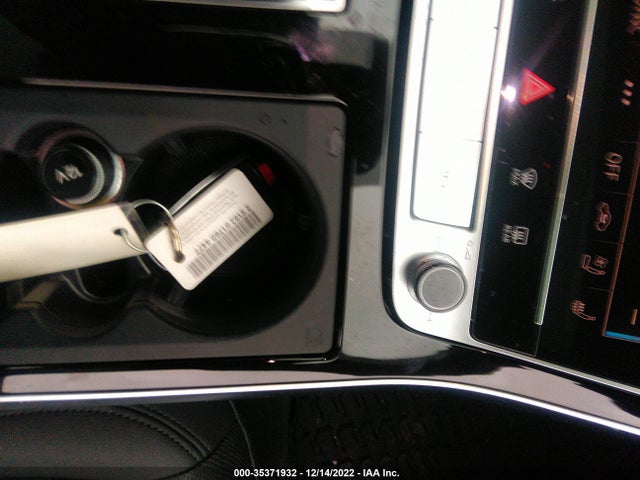 2020 Audi Q7, VIN: WA1VXBF79LD003603