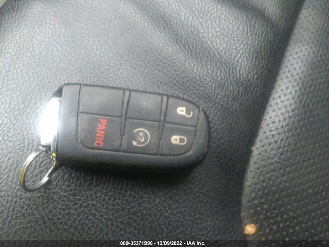 2021 Jeep Compass, VIN: 3C4NJDCB3MT575290