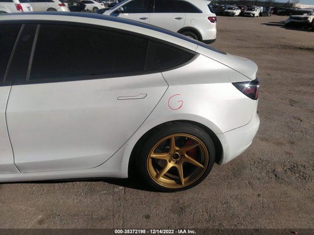 Tesla Model 3 Long Range 2018 5YJ3E1EBXJF151493 Image 6
