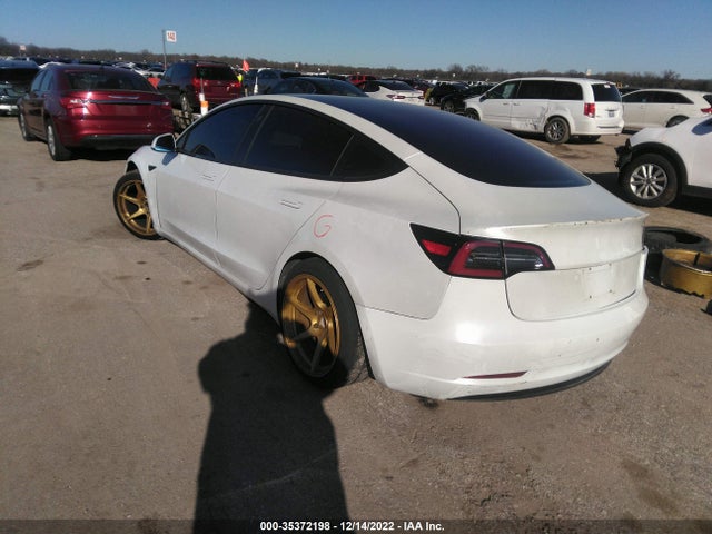 Tesla Model 3 Long Range 2018 5YJ3E1EBXJF151493 Image 9