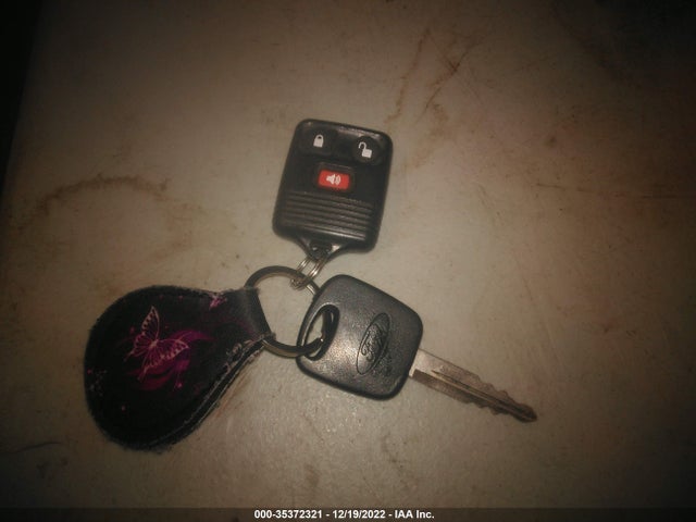 2004 FORD ESCAPE XLT VIN: 1FMYU93174KB36258