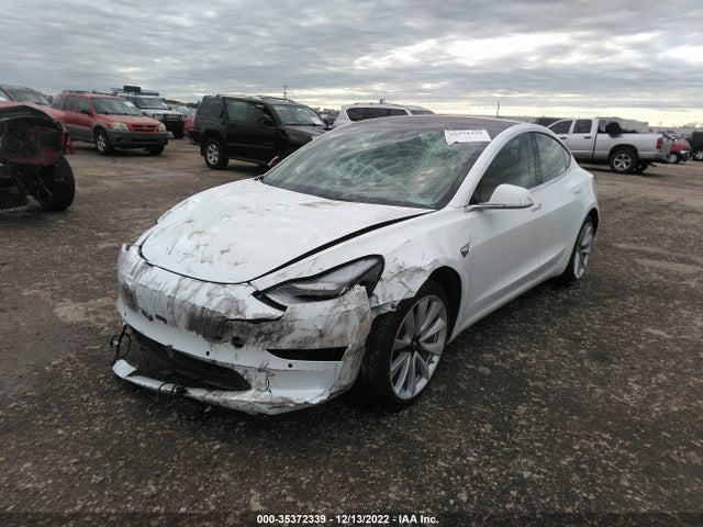 Tesla MODEL 3 2018 5YJ3E1EA8JF053649 Image 2