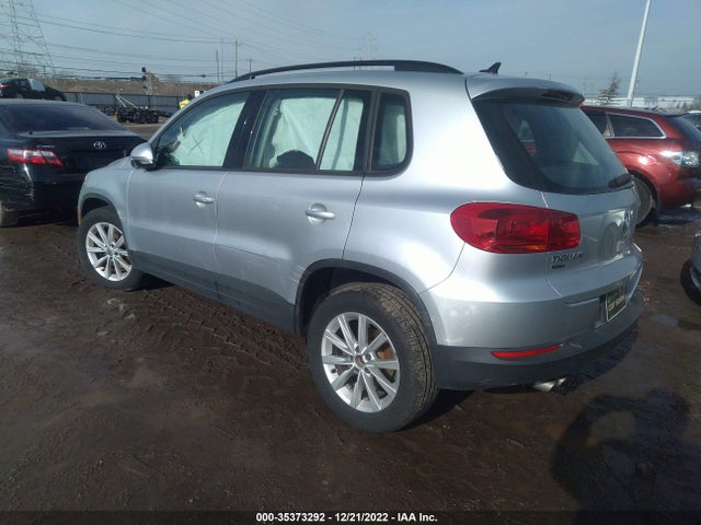 2017 Volkswagen Tiguan, VIN: WVGBV7AX3HK048747