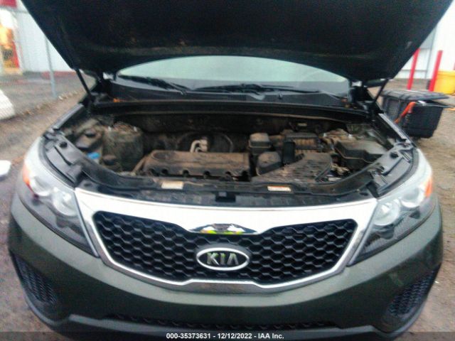 5XYKT3A14BG174501 KIA SORENTO LX