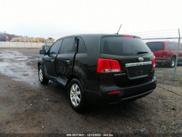 5XYKT3A14BG174501 KIA SORENTO LX