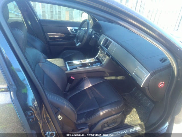 SAJWJ0FFXF8U62290 Jaguar XF
