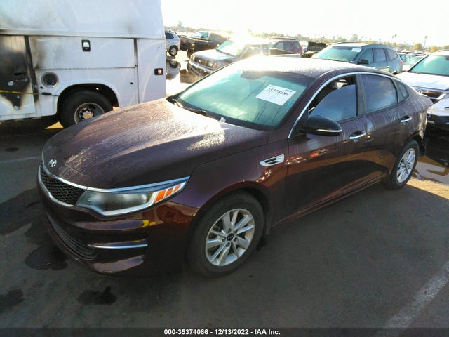 2016 Kia Optima, VIN: 5XXGT4L39GG014572