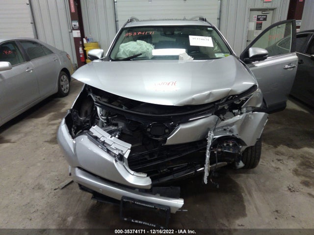 2016 Toyota RAV4, VIN: JTMDJREVXGD040256