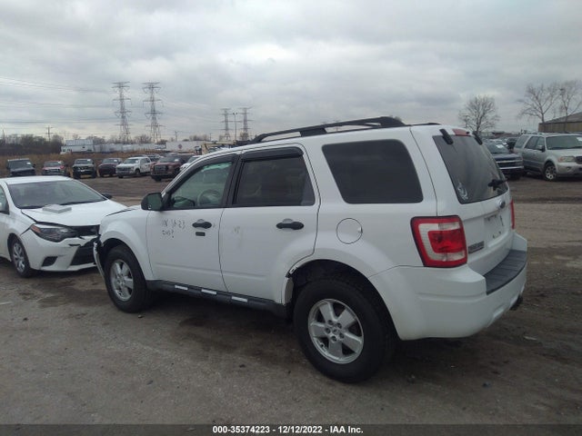 2009 FORD ESCAPE XLT VIN: 1FMCU93GX9KA32420