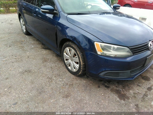 2014 VOLKSWAGEN JETTA SEDAN SE VIN: 3VWD17AJ5EM264007