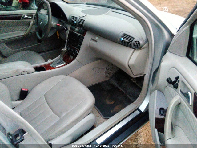 2006 MERCEDES-BENZ C-CLASS SPORT/LUXURY VIN: WDBRF56H56F729681