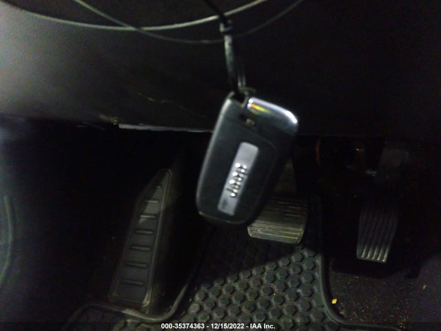 2021 Jeep Renegade, VIN: ZACNJDBB7MPM46619