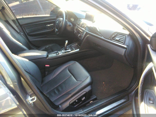 BMW 3 Series 328i 2012 WBA3C1C54CF433224 Image 6