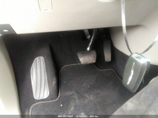 Chrysler Pacifica Touring L 2022 аукцион фото