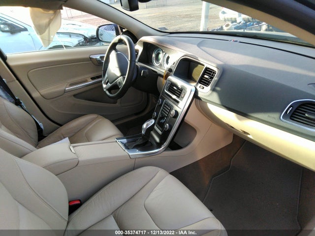 Volvo S60 T5 2013 YV1612FS7D1228390 Image 6