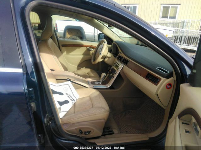YV4960BZ1A1078166 Volvo XC70