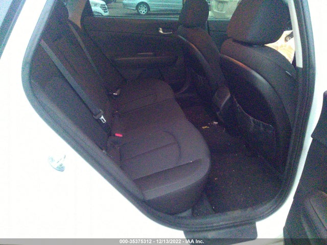 KIA Optima Lx 2016 5XXGT4L33GG066814 Image 9