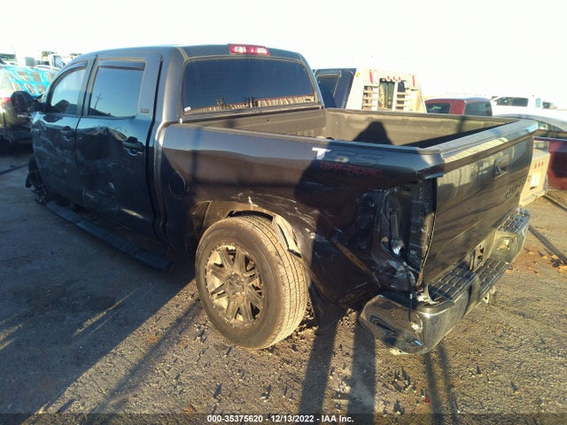 2017 Toyota Tundra, VIN: 5TFEW5F18HX227117