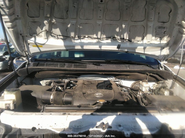 2014 Toyota Sequoia, VIN: 5TDBW5G15ES105463