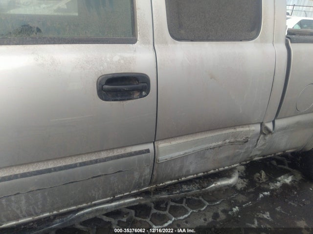 2005 CHEVROLET SILVERADO 1500 LS VIN: 1GCEK19T45E202000