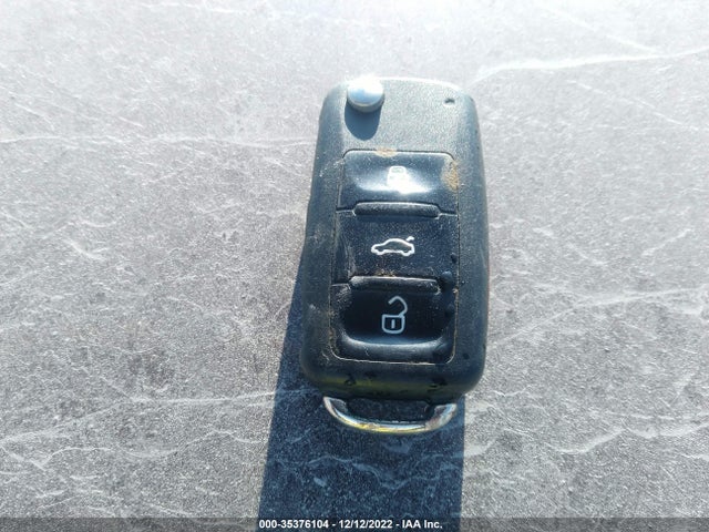 1VWBN7A36EC077101 Volkswagen Passat Tdi Se W/sunroof & Nav