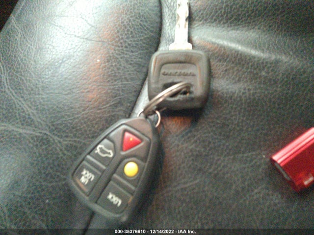 Volvo S60 2002 YV1RS58DX22134912 Image 3
