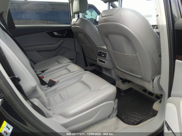 Audi Q7 Premium Plus 2018 WA1LAAF73JD011907 Image 8
