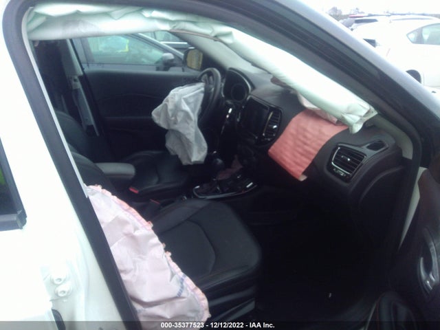 3C4NJDCBXKT689235 Jeep Compass Limited