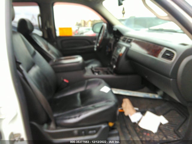 2009 GMC YUKON DENALI VIN: 1GKFK03289R299977