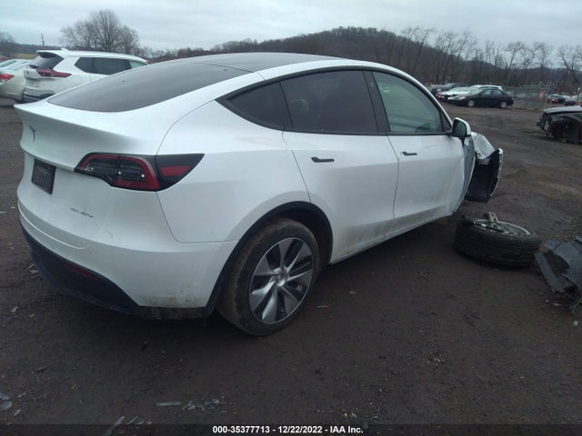 Tesla Model Y 2022 7SAYGDEEXNF362911 Image 10