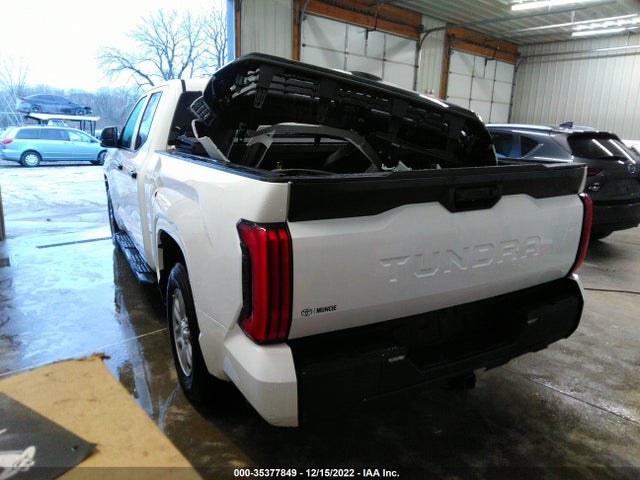 2022 Toyota Tundra, VIN: 5TFKB5AA8NX017408