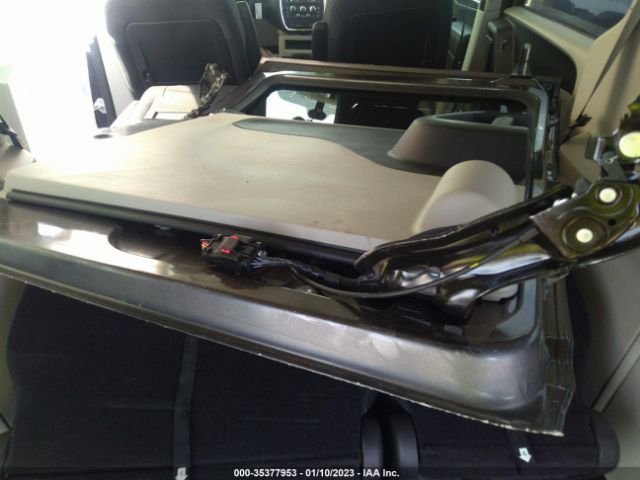 2C4RDGBG5KR676421 Dodge Grand Caravan Se