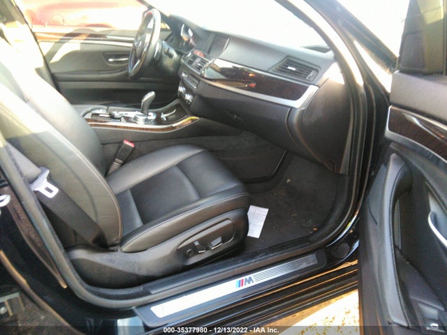 BMW 5 Series 528i 2016 WBA5A5C58GG353222 Image 5