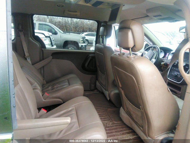 2016 Chrysler Town & Country, VIN: 2C4RC1BG5GR280836
