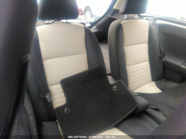 Volvo C30 2012 YV1672MK9C2271171 Image 9
