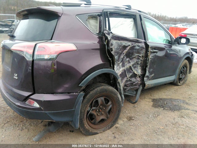 2017 Toyota RAV4, VIN: 2T3BFREV1HW615227