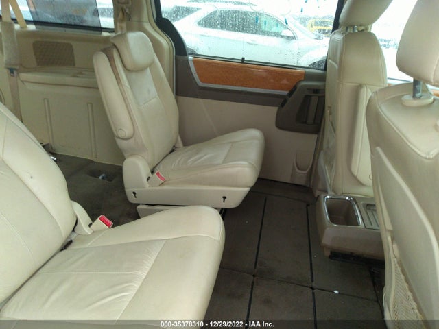2010 CHRYSLER TOWN & COUNTRY LIMITED VIN: 2A4RR6DX8AR133453